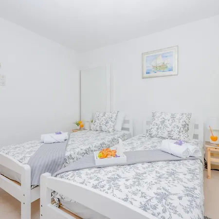 Mirko&mimi Apartment *